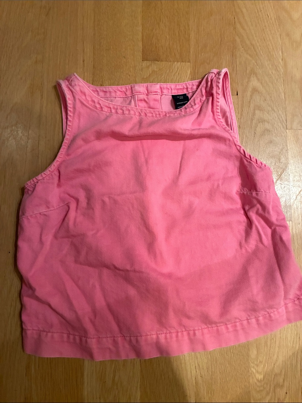 GAP Bright Pink botton-back Tank Top